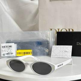 Picture of Dior Sunglasses _SKUfw77709937fw
